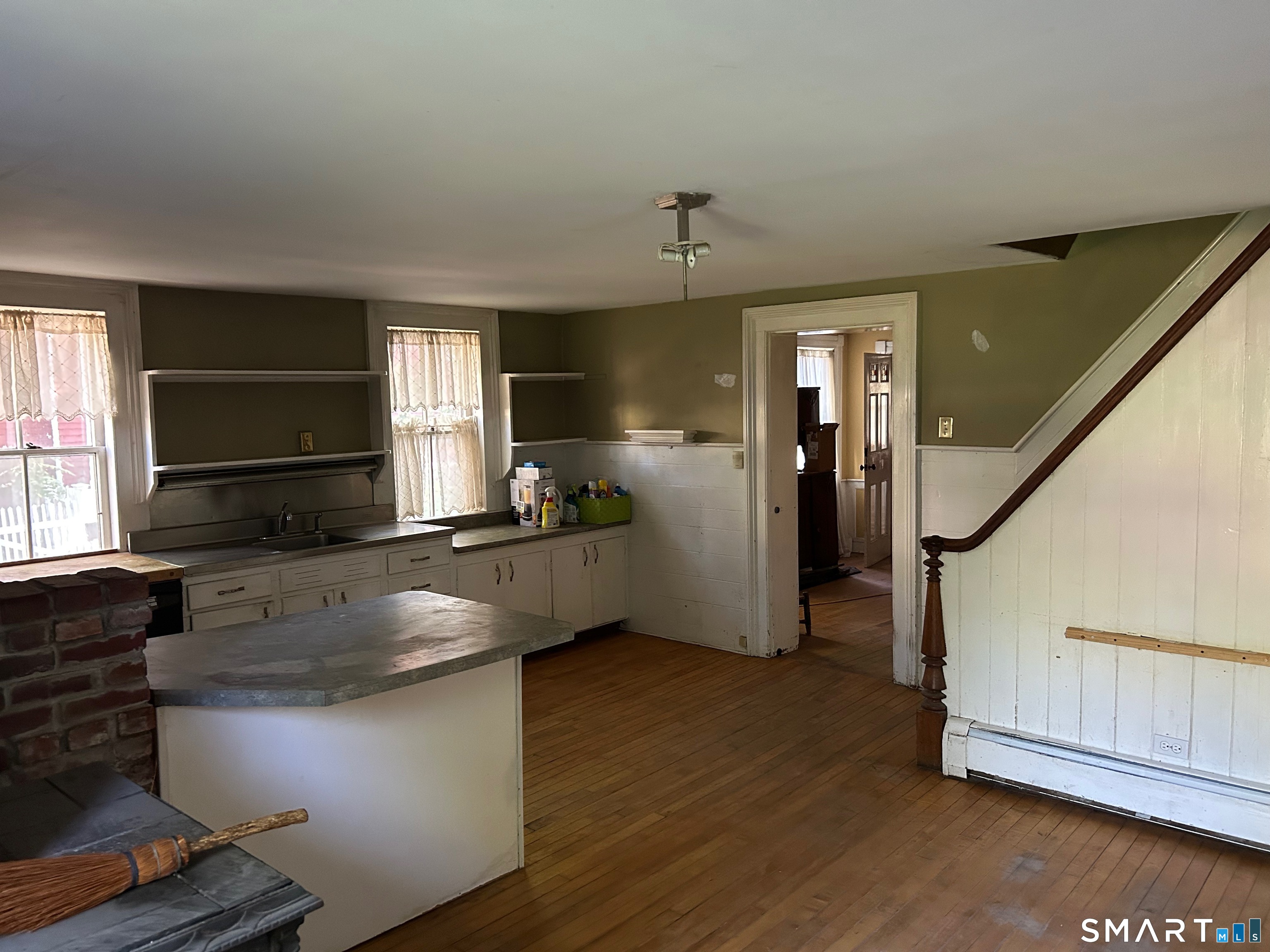 373 Main Street New Hartford CT 06057