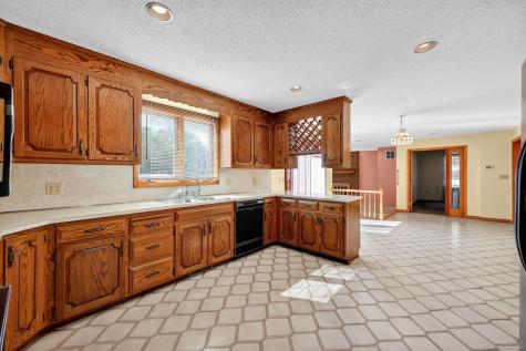 208 Highmeadow Lane Middletown CT 06457