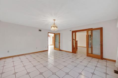 208 Highmeadow Lane Middletown CT 06457