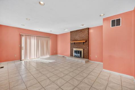 208 Highmeadow Lane Middletown CT 06457