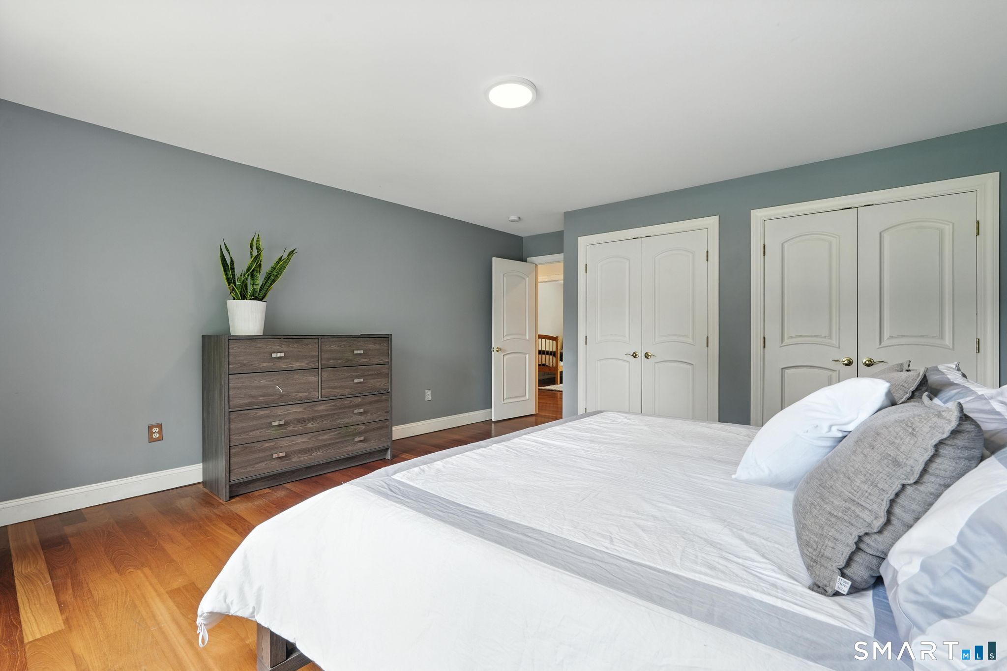 28 Royal Manor Somers CT 06071