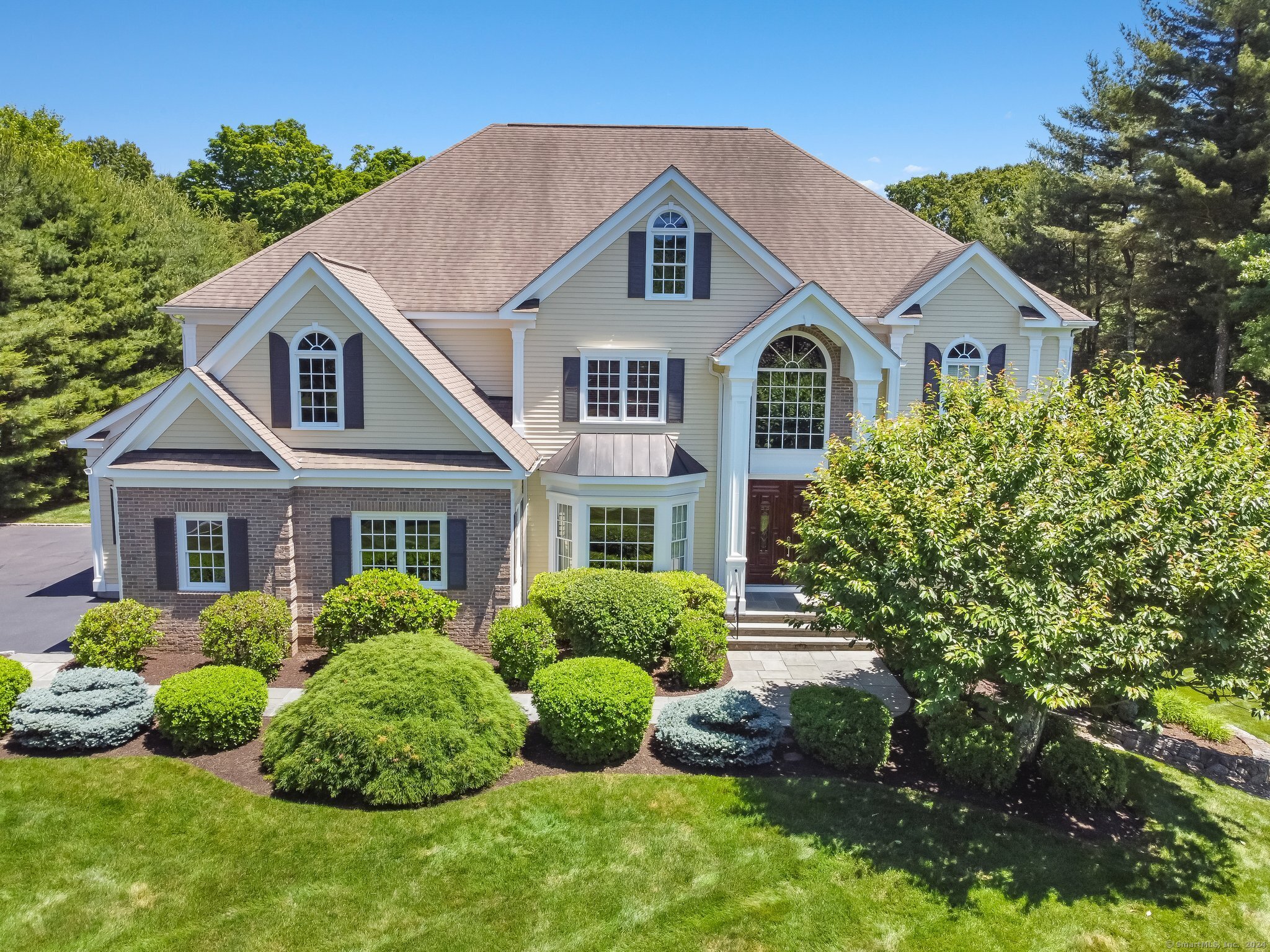 6 Old Tree Farm Lane Trumbull CT 06611