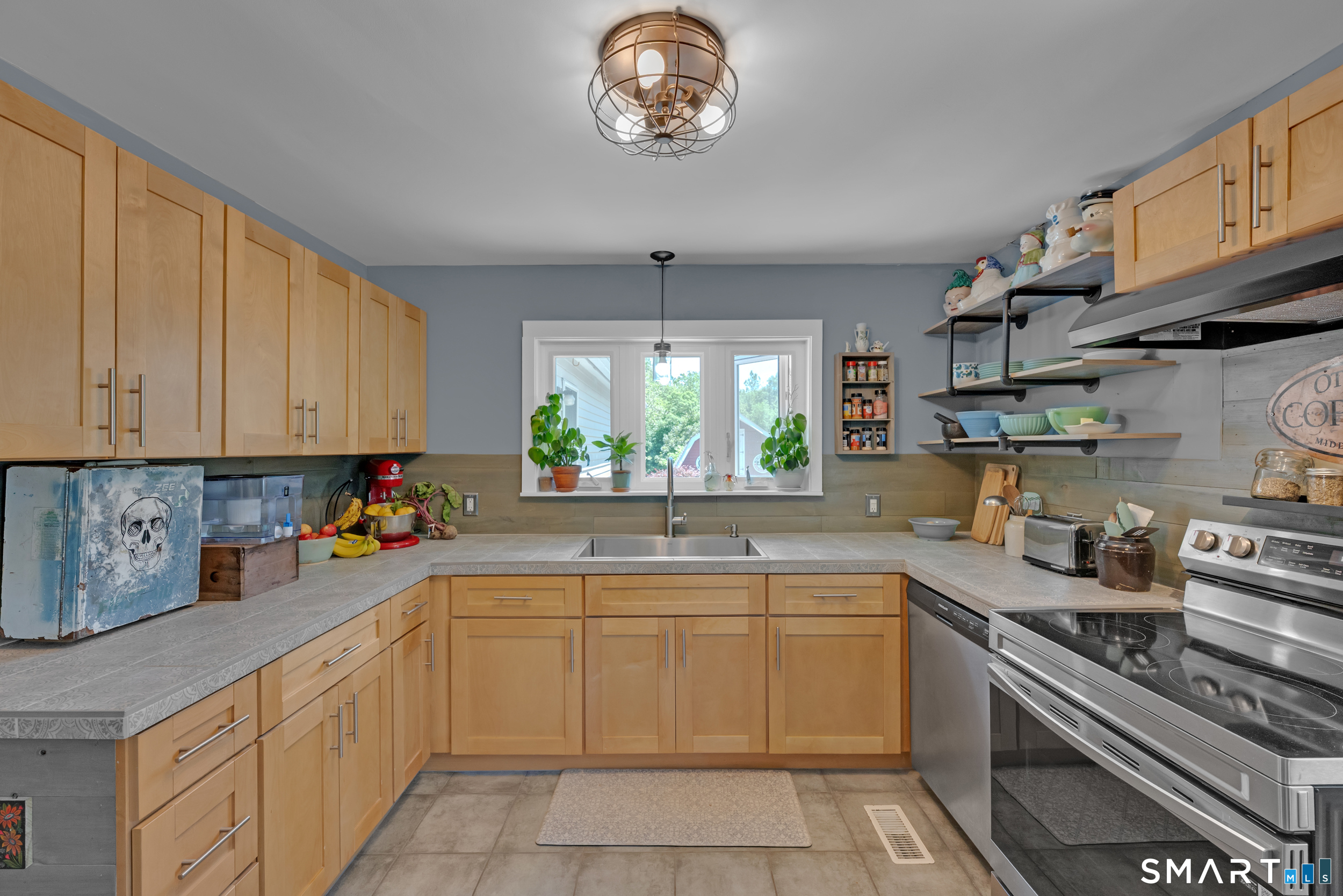 403 South Street Brooklyn CT 06234