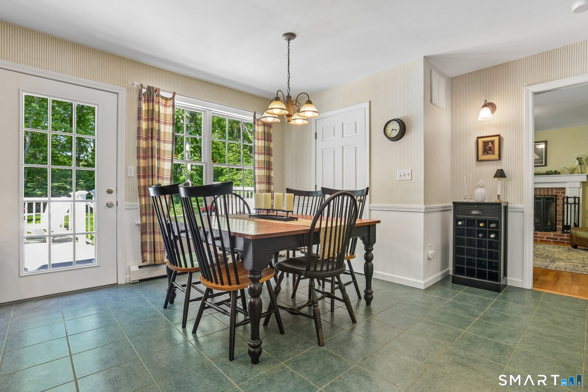 34 Spring Rock Road East Lyme CT 06333