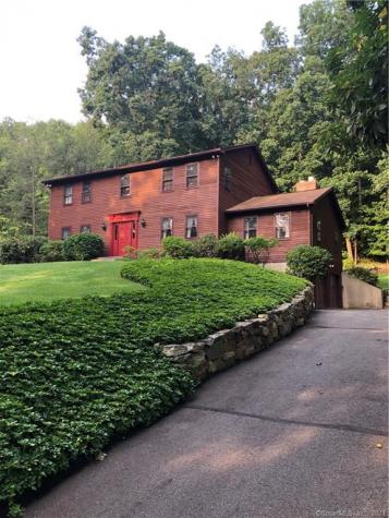 44 East Gate Road Danbury CT 06811