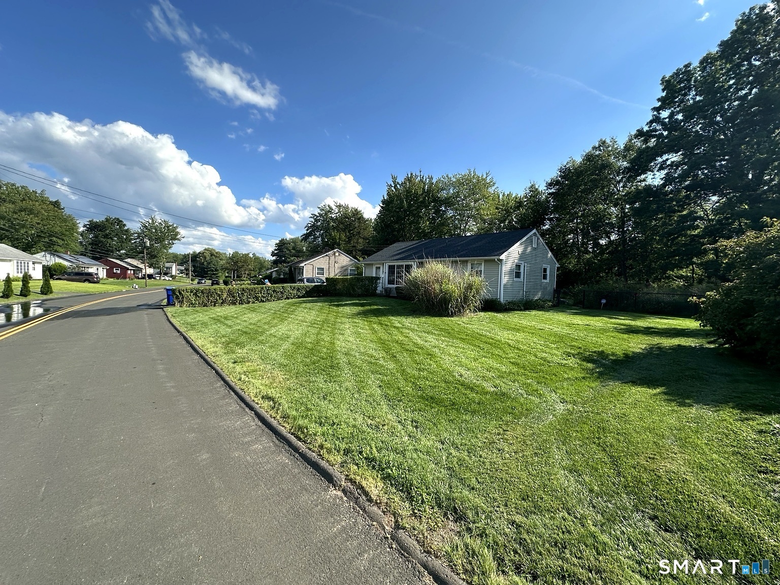 52 Ellsworth Drive Bloomfield CT 06002