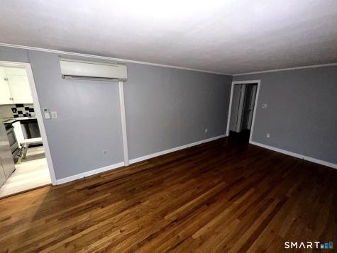 52 Ellsworth Drive Bloomfield CT 06002