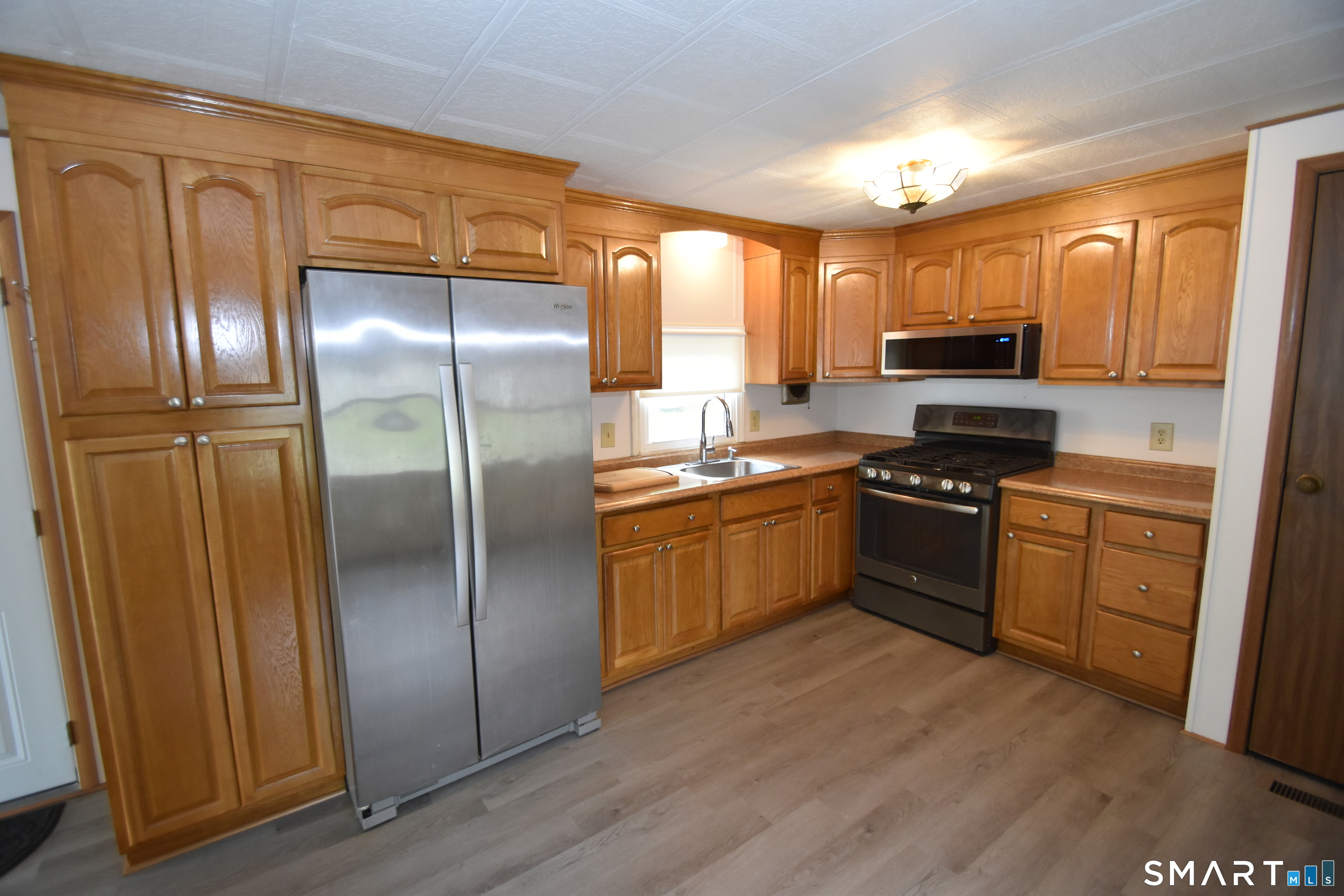 325 Kelly Road Vernon CT 06066