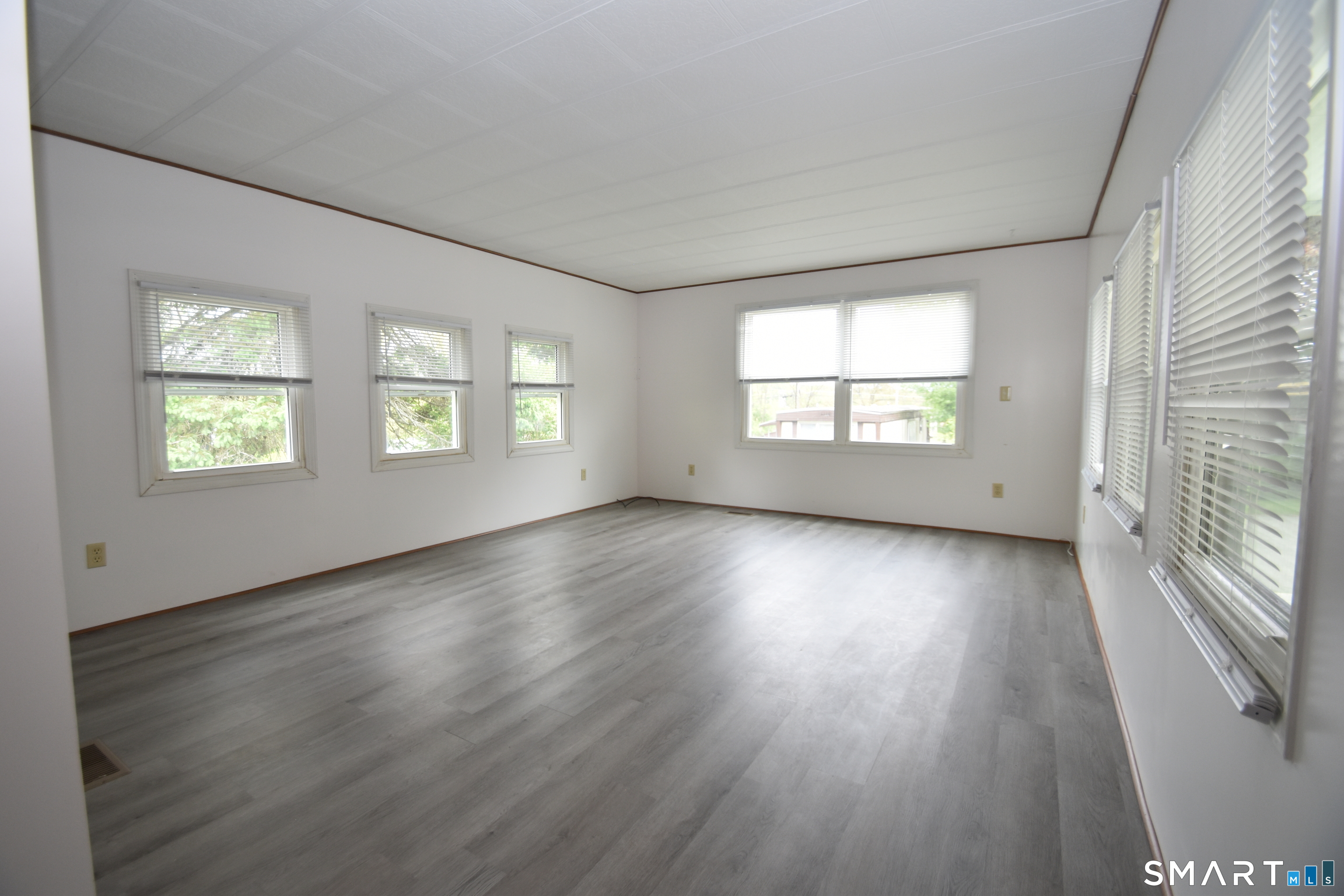 325 Kelly Road Vernon CT 06066