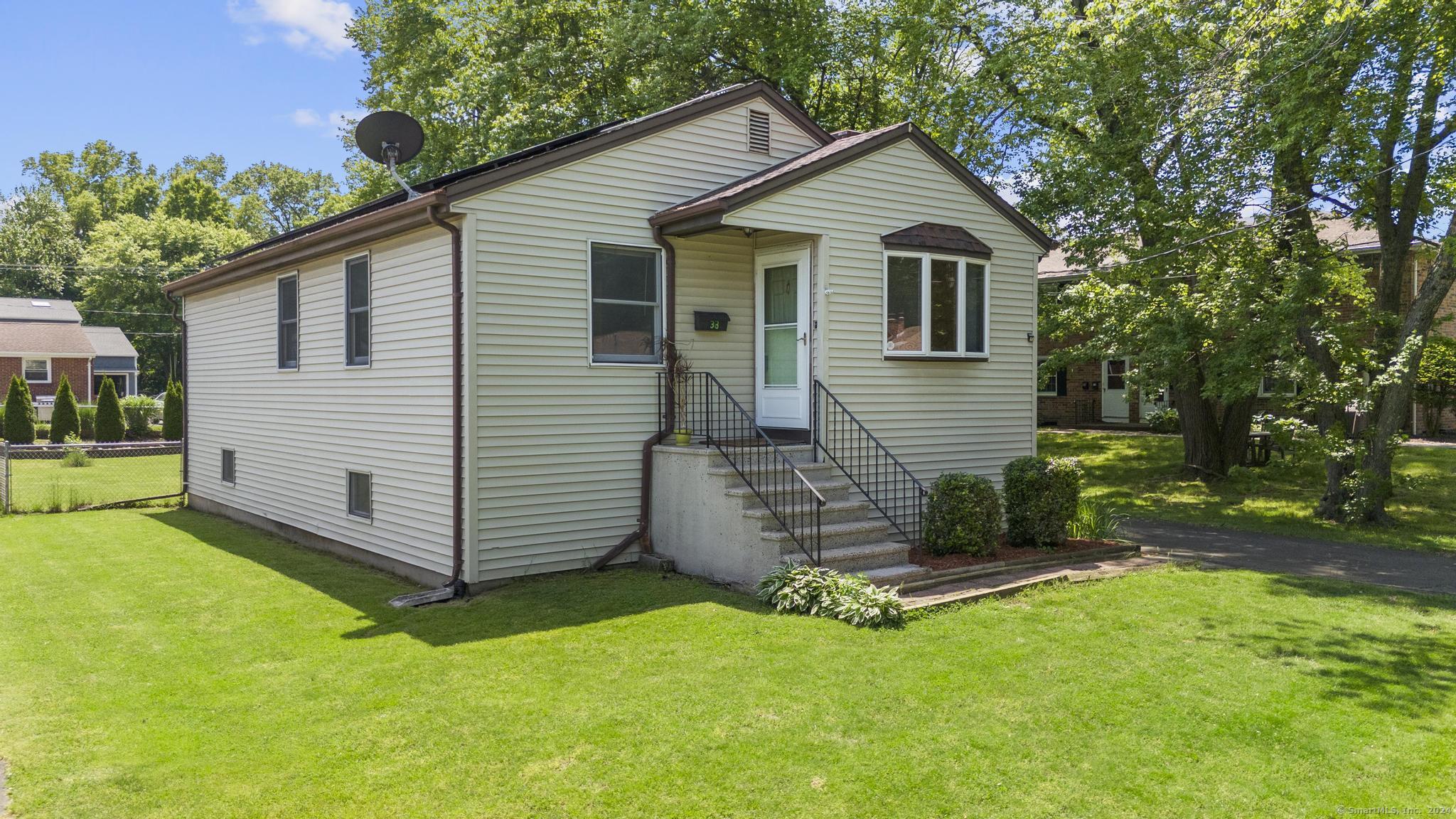 33 Mcdonald Street Plainville CT 06062