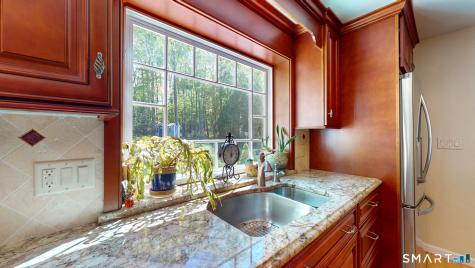 119 Pheasant Run Newington CT 06111