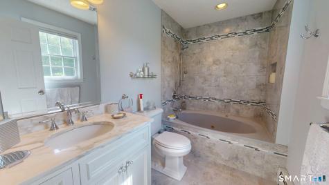 119 Pheasant Run Newington CT 06111
