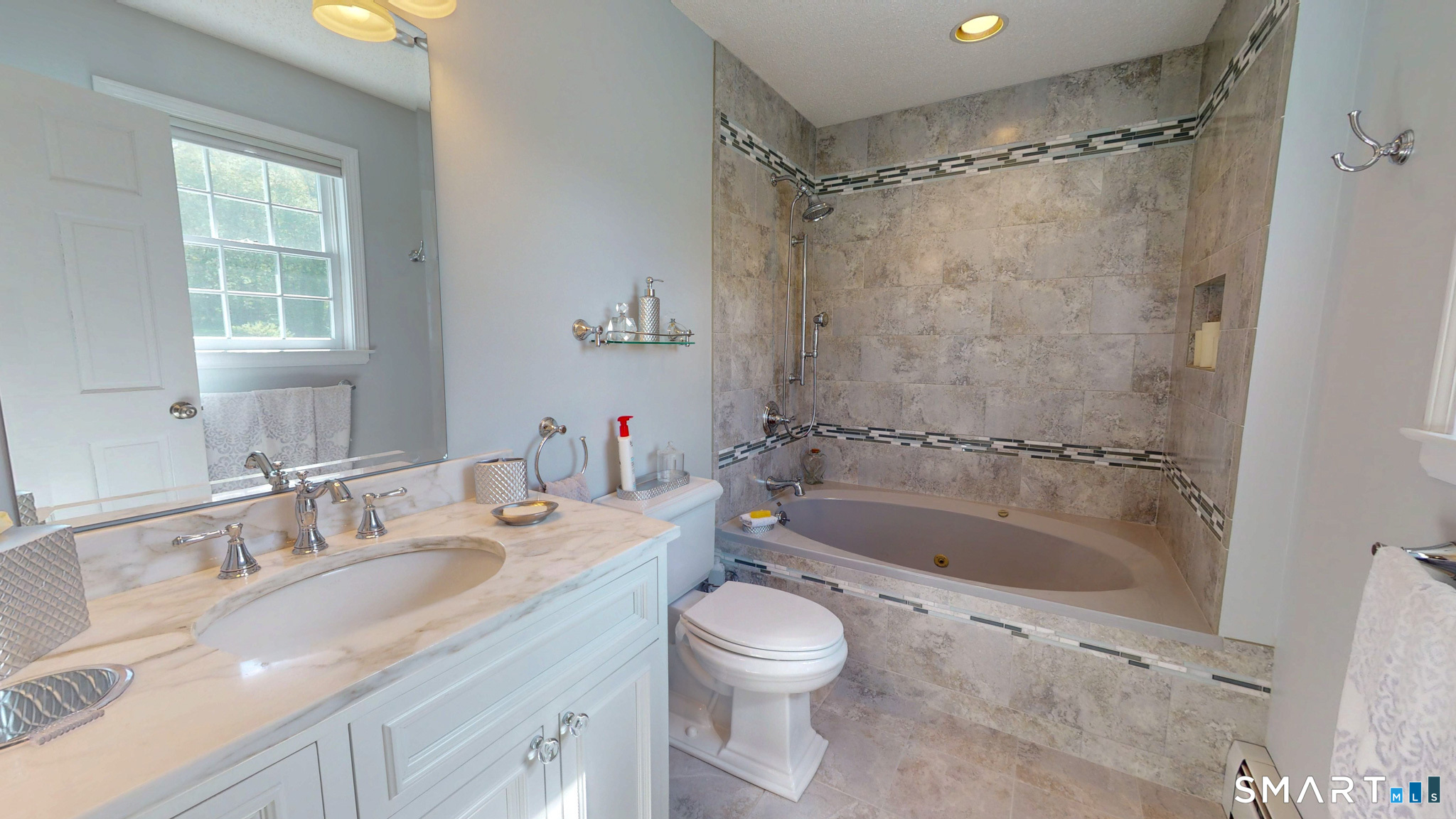 119 Pheasant Run Newington CT 06111