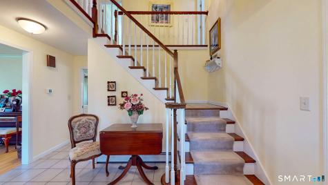 119 Pheasant Run Newington CT 06111