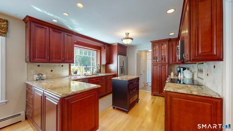119 Pheasant Run Newington CT 06111