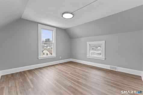 31 Alton Street Waterbury CT 06705