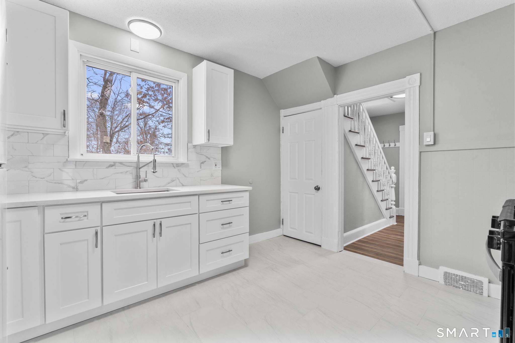 31 Alton Street Waterbury CT 06705