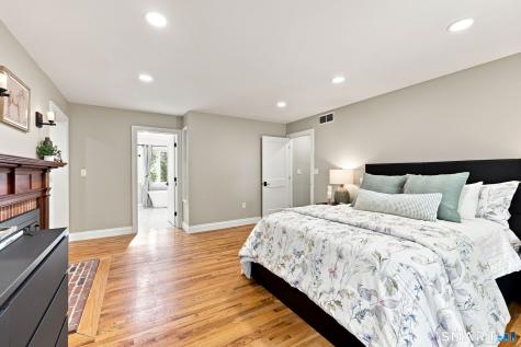 122 Greenwood Drive South Windsor CT 06074
