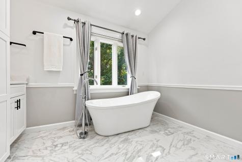 122 Greenwood Drive South Windsor CT 06074