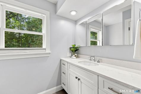 122 Greenwood Drive South Windsor CT 06074