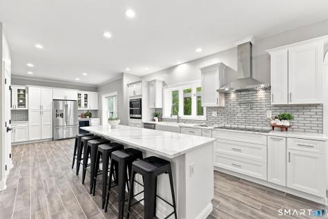 122 Greenwood Drive South Windsor CT 06074