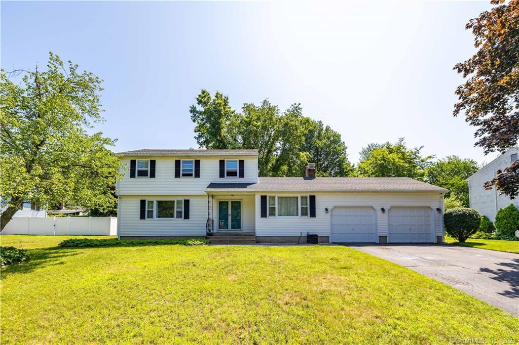 68 Pezzente Lane East Hartford CT 06108