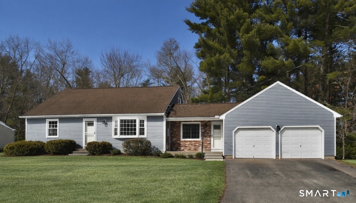 51 Oakwood Street Enfield CT 06082
