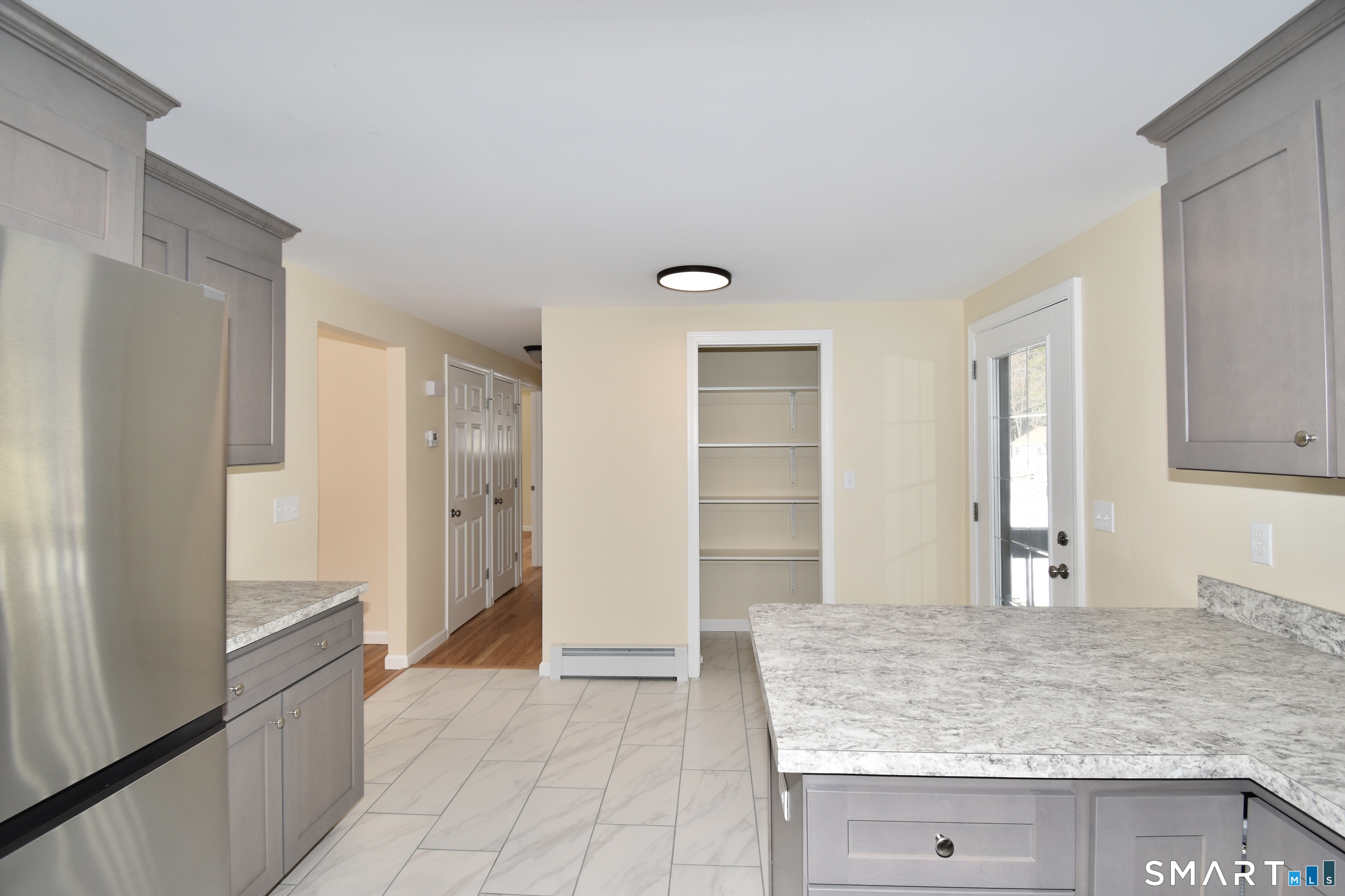 51 Oakwood Street Enfield CT 06082