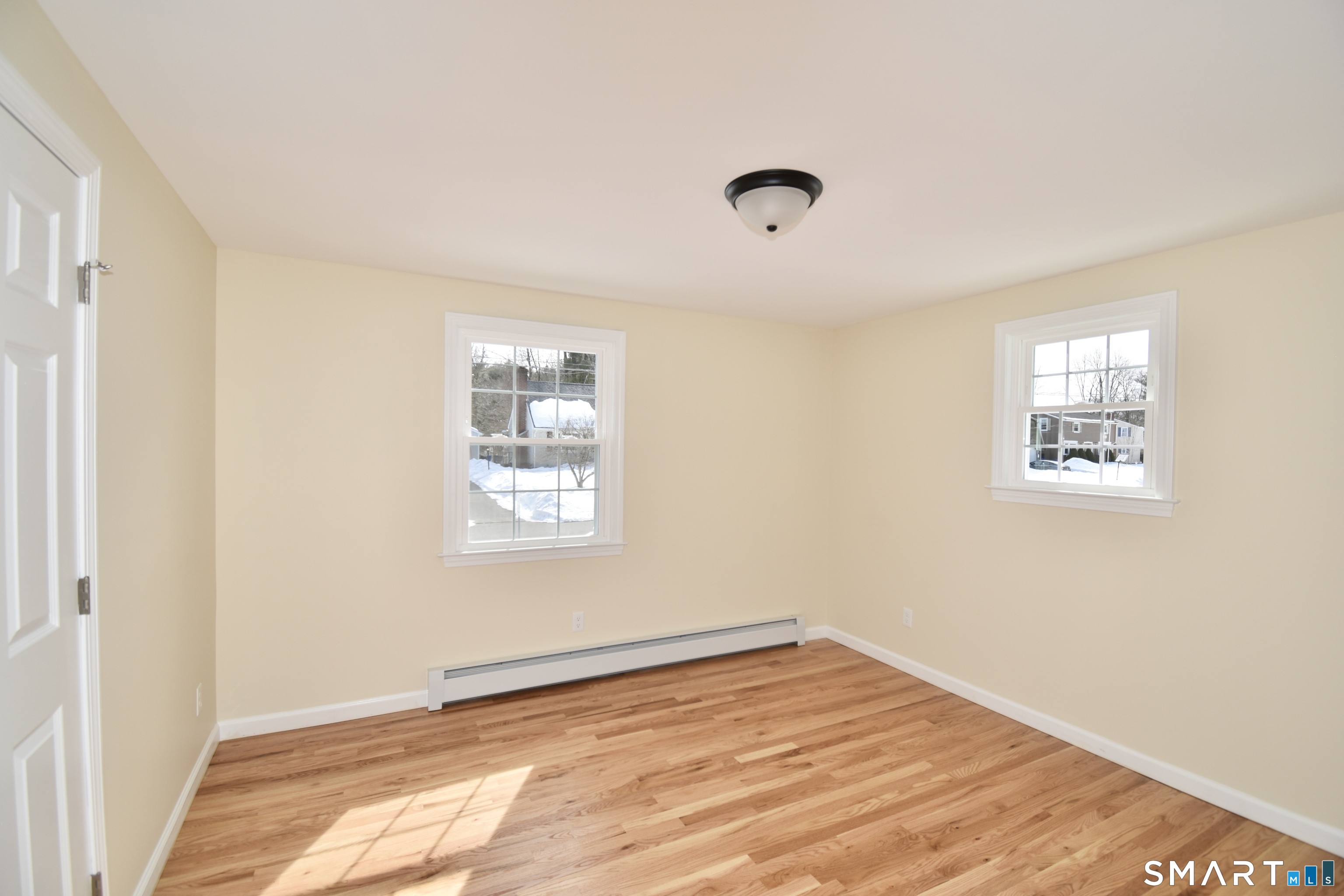 51 Oakwood Street Enfield CT 06082