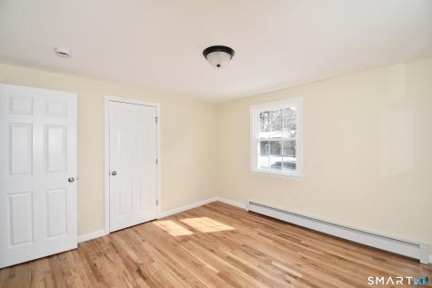 51 Oakwood Street Enfield CT 06082