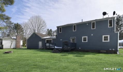 51 Oakwood Street Enfield CT 06082
