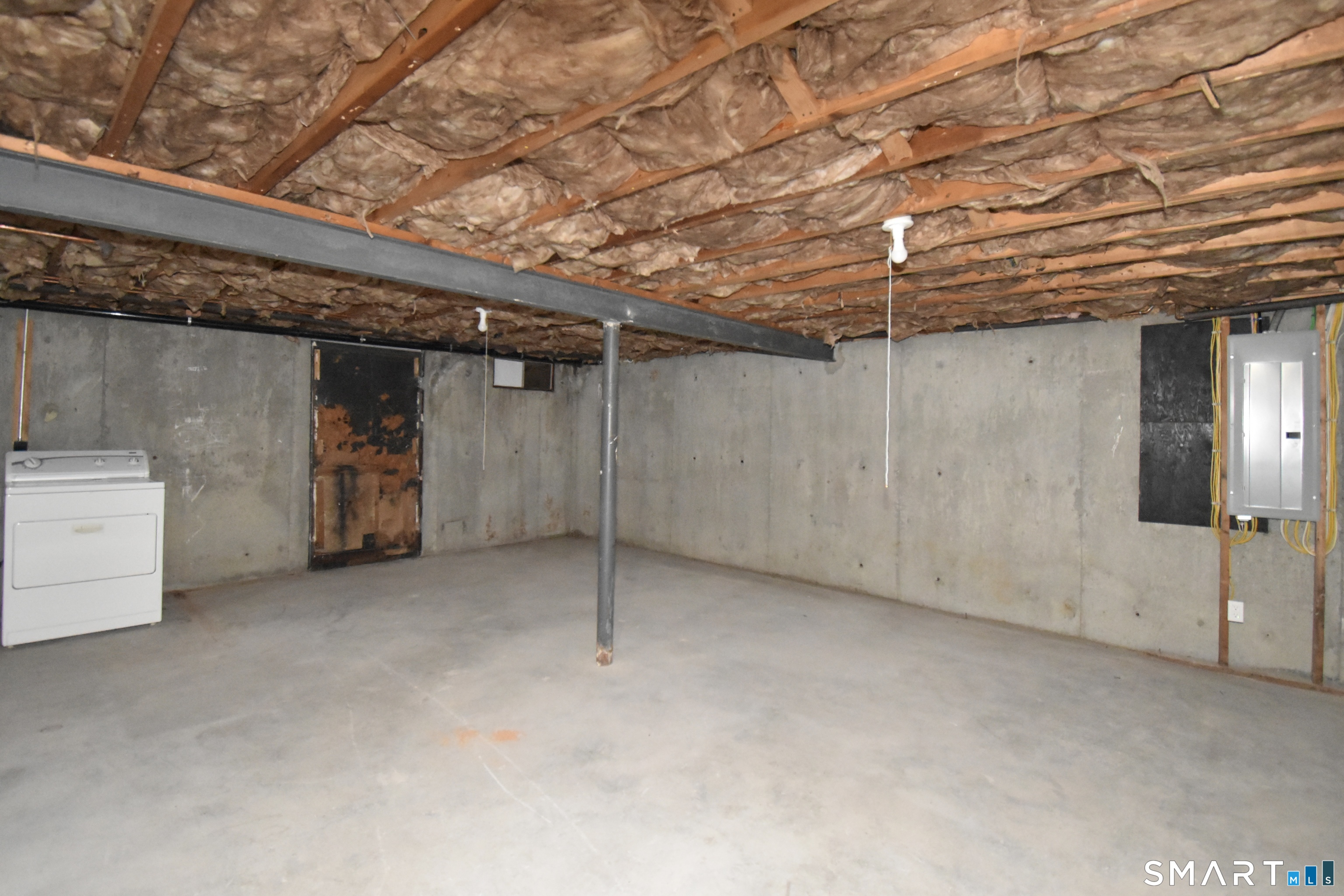 51 Oakwood Street Enfield CT 06082