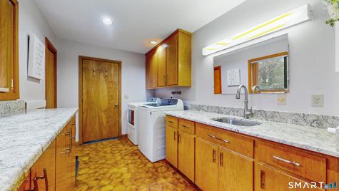 34 Deerfield Trace Burlington CT 06013