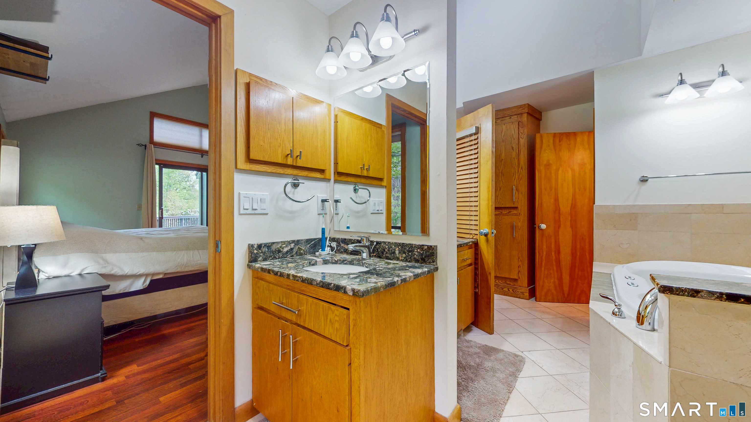 34 Deerfield Trace Burlington CT 06013