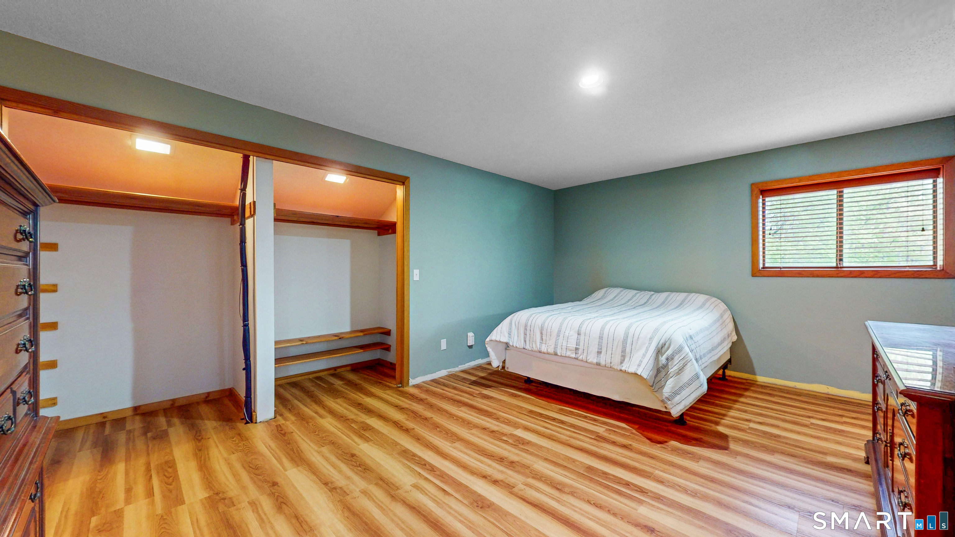 34 Deerfield Trace Burlington CT 06013