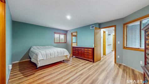 34 Deerfield Trace Burlington CT 06013