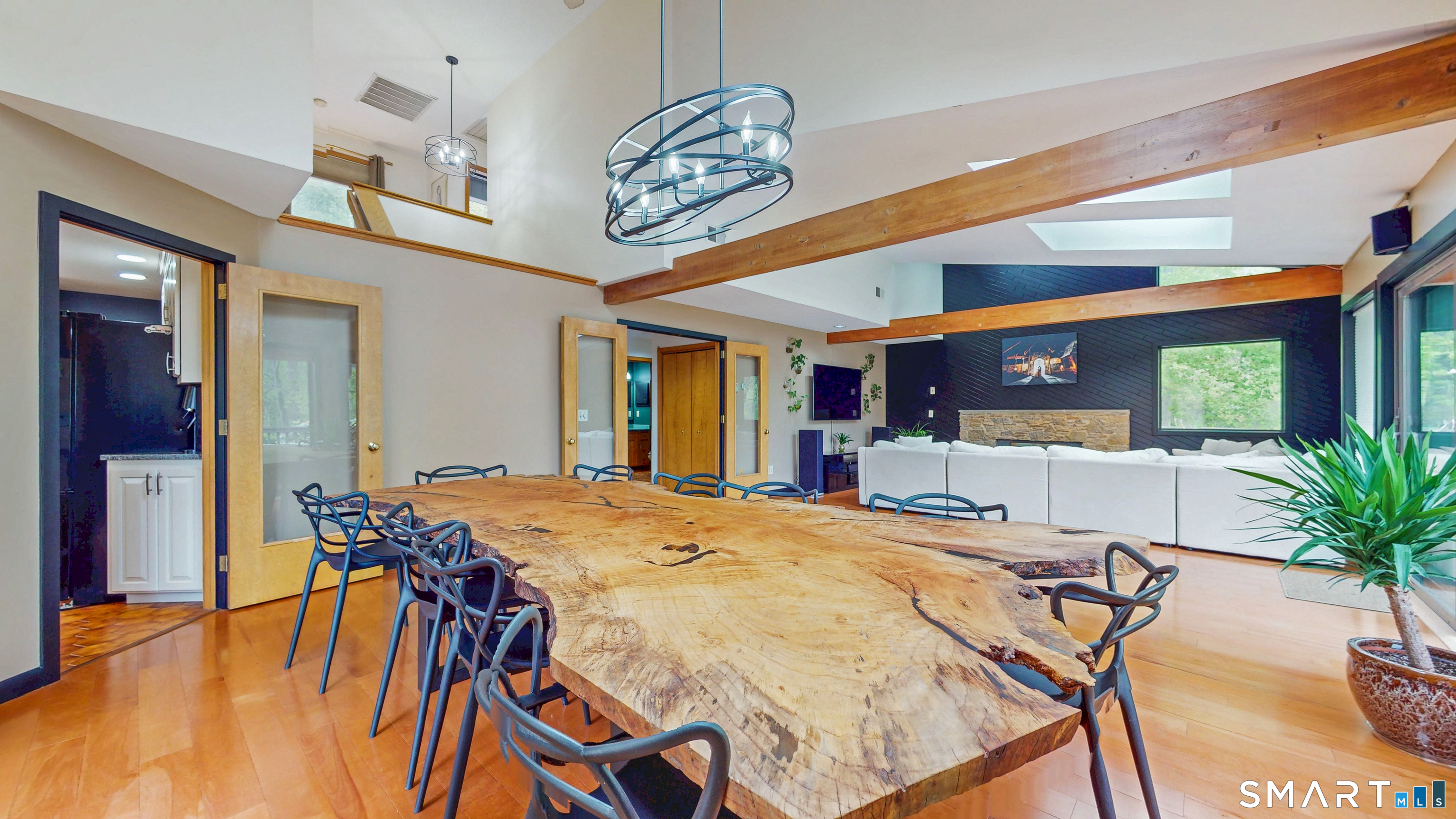 34 Deerfield Trace Burlington CT 06013