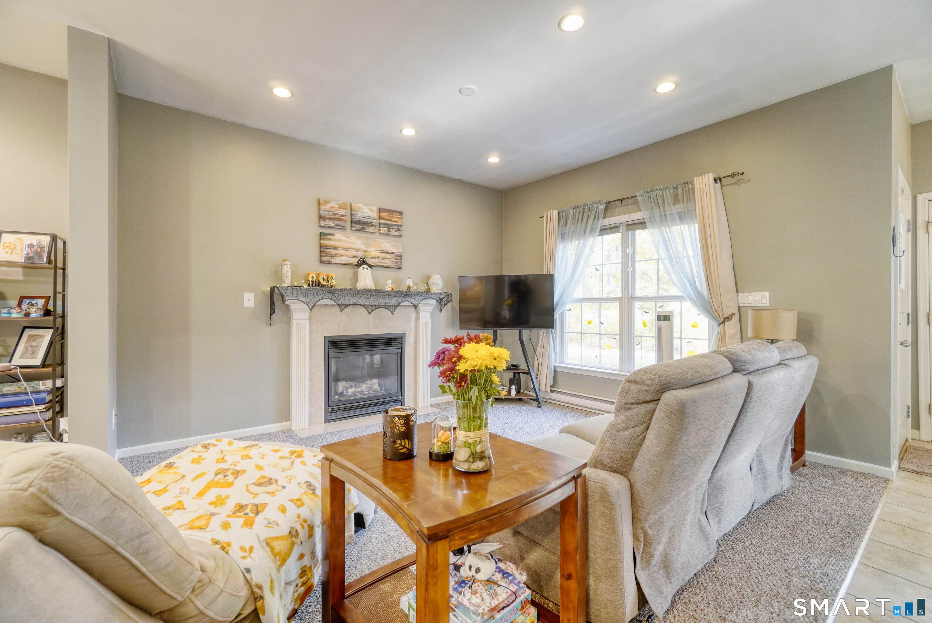 8 Totem Pole Road Thompson CT 06277
