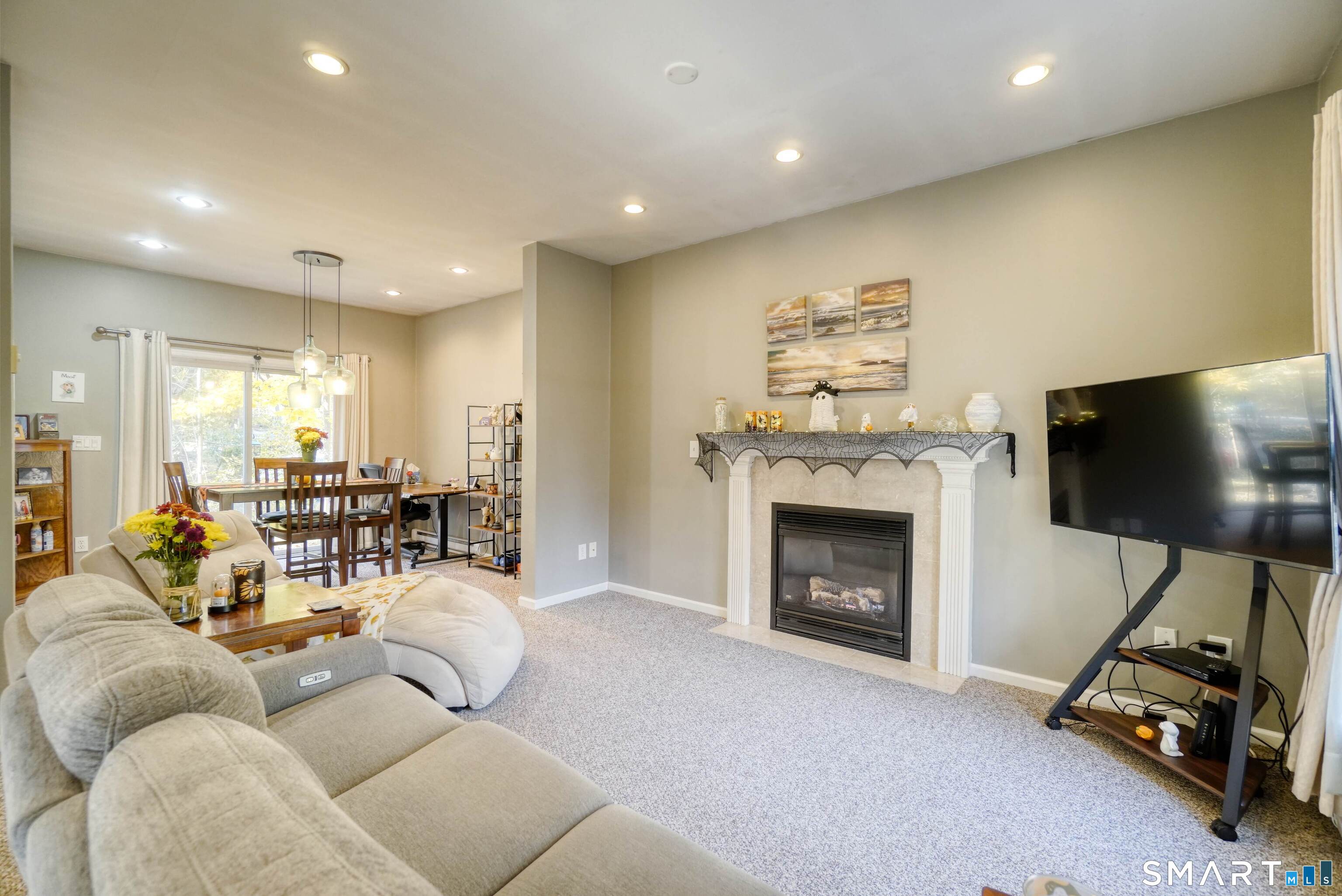 8 Totem Pole Road Thompson CT 06277