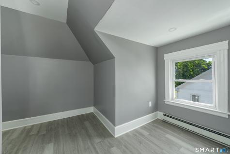 220 Newbury Street Hartford CT 06114