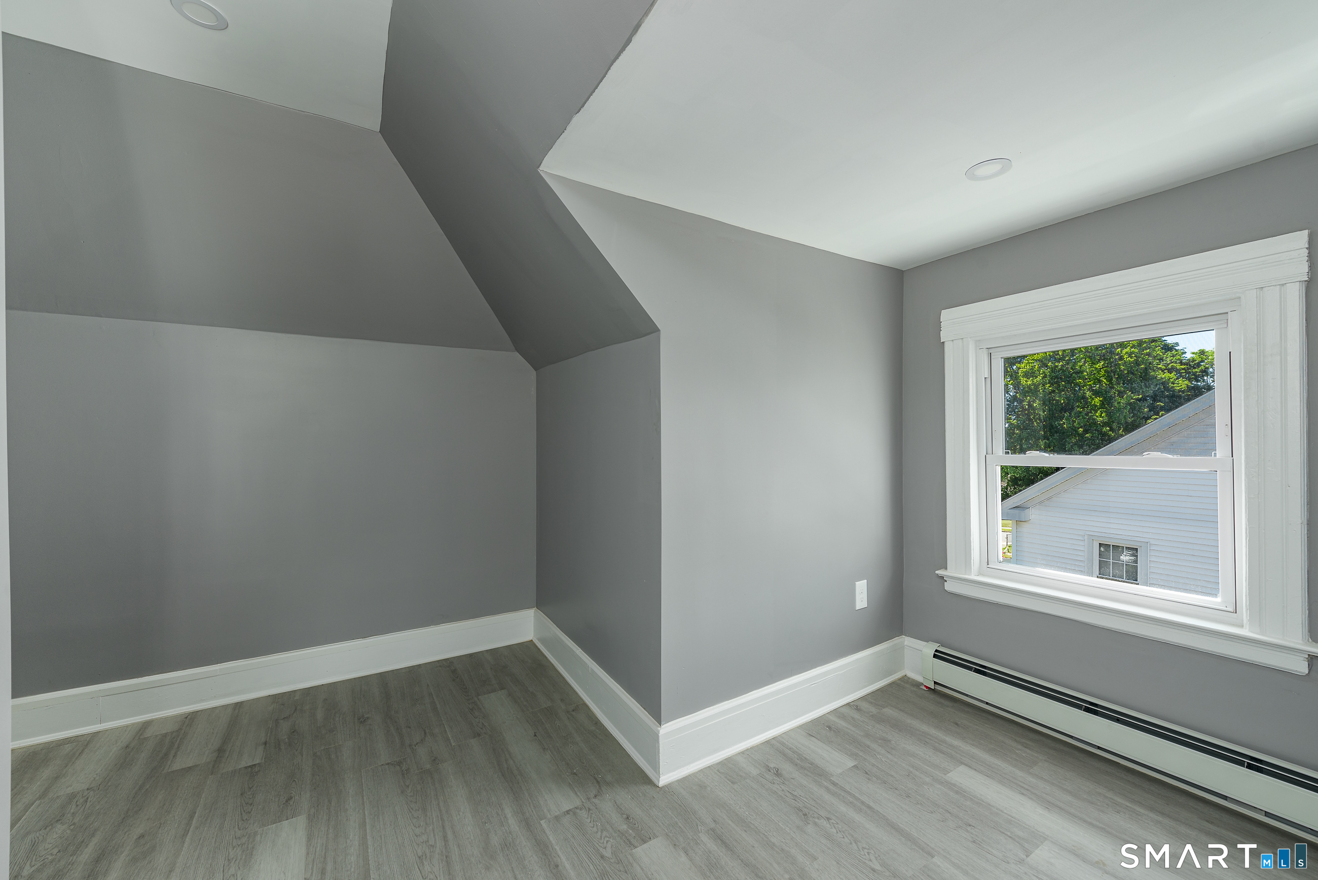 220 Newbury Street Hartford CT 06114