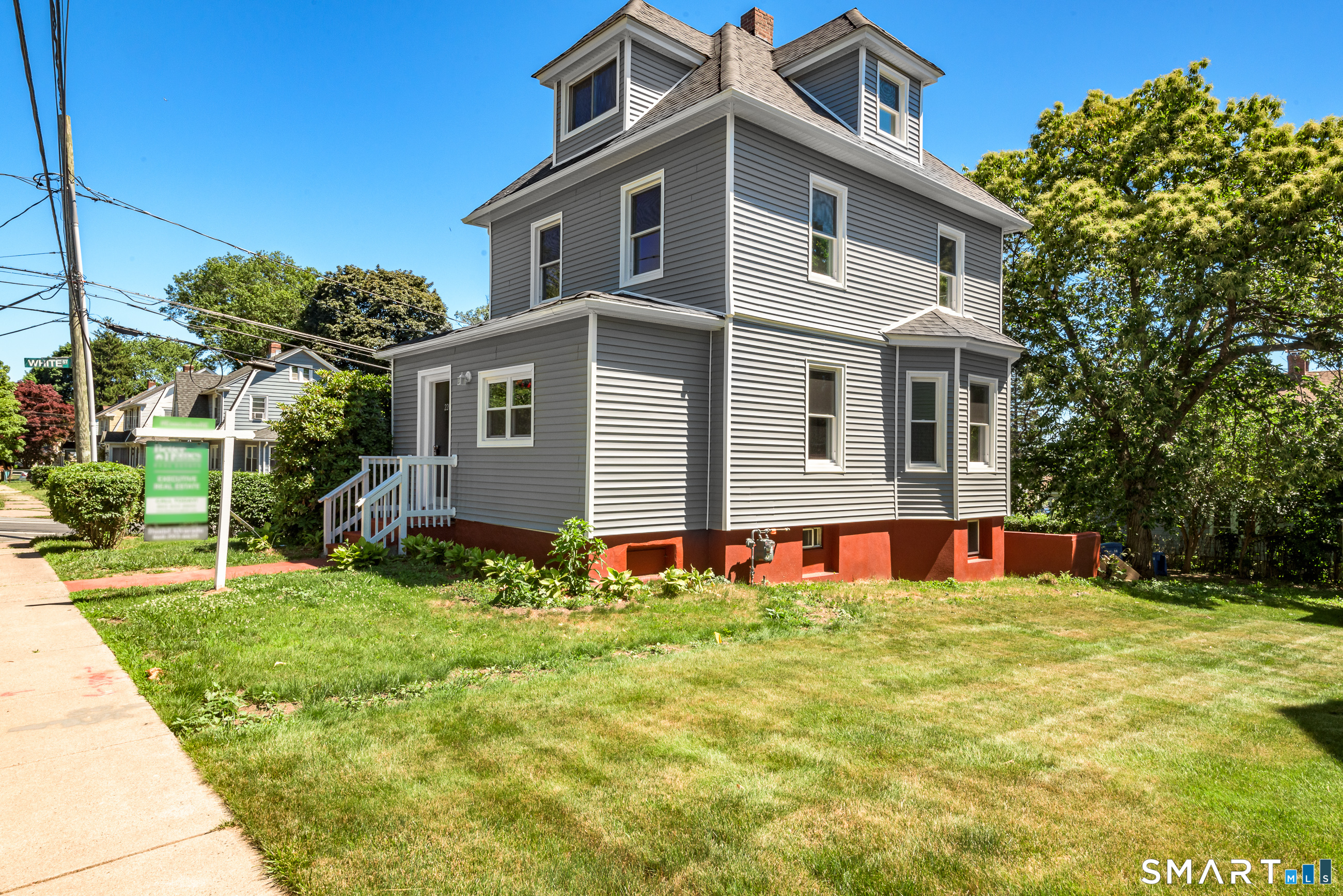 220 Newbury Street Hartford CT 06114