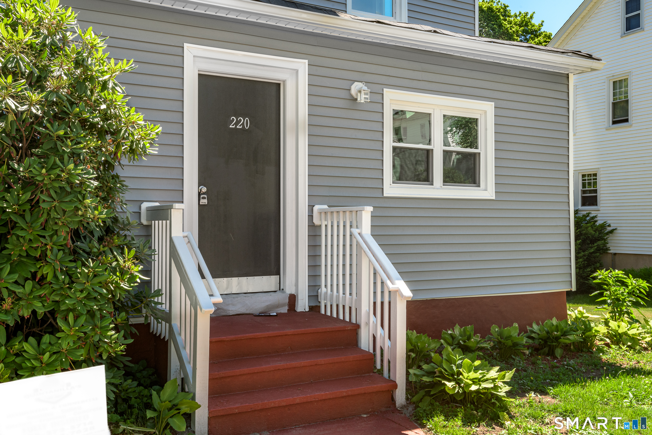 220 Newbury Street Hartford CT 06114
