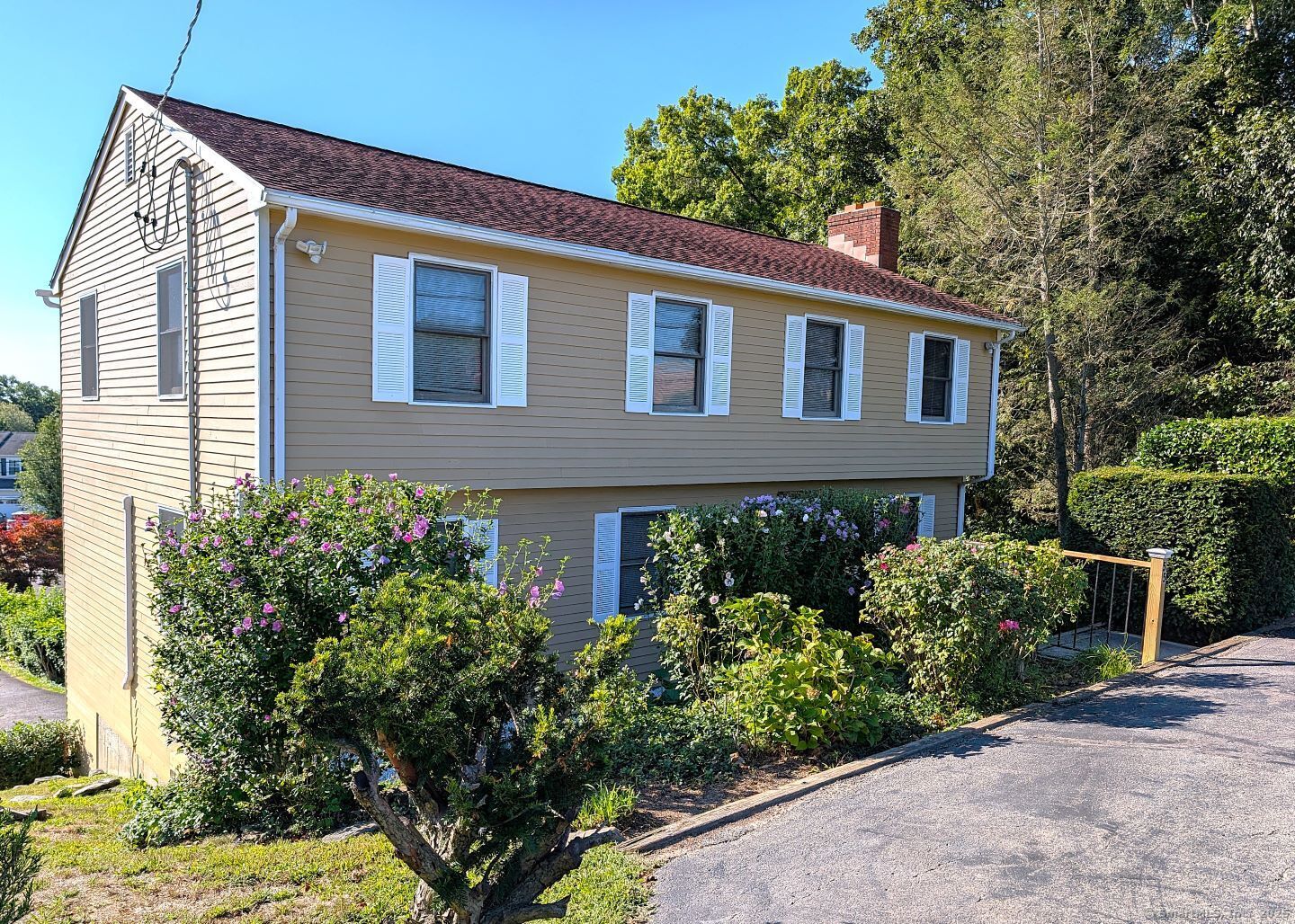 42 Fairway Green Fairfield CT 06825