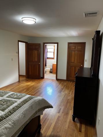 42 Fairway Green Fairfield CT 06825