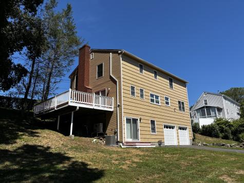 42 Fairway Green Fairfield CT 06825