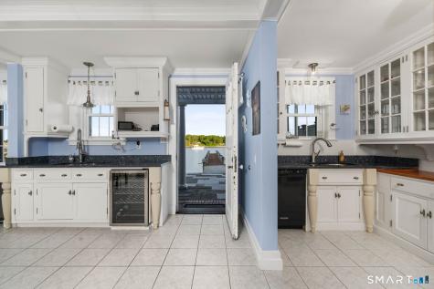 30 Essex Street Groton CT 06355