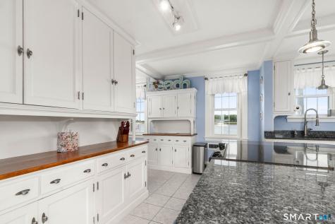 30 Essex Street Groton CT 06355