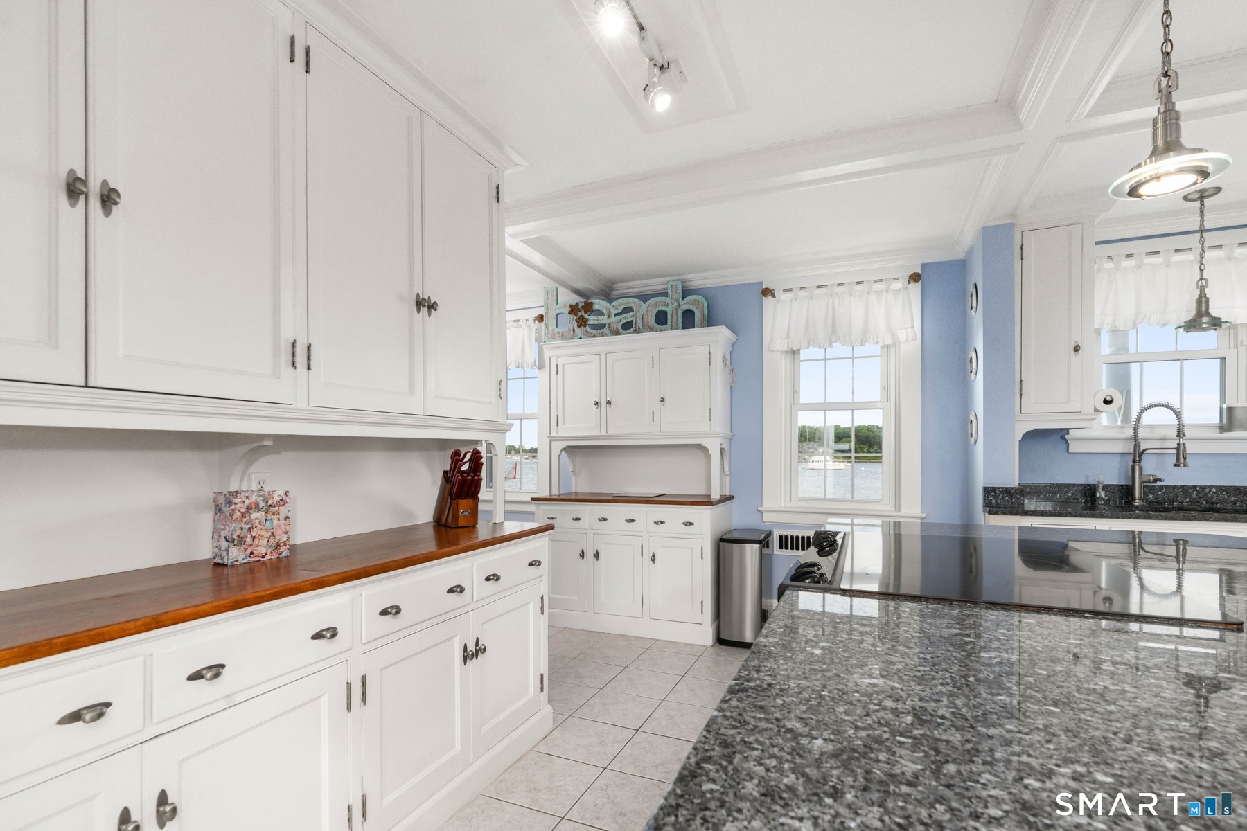 30 Essex Street Groton CT 06355