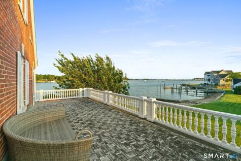 30 Essex Street Groton CT 06355